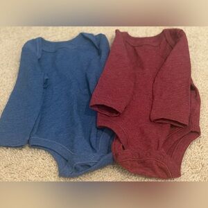 Old Navy Kids Long Sleeve Bodysuit Set - Blue and Red
